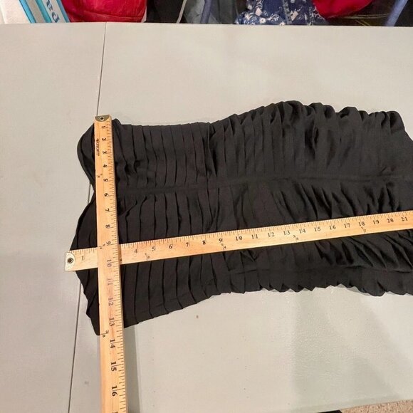 Betsey Johnson Strapless Mini Bodycon Dress Womens 2 Black Ruched Cocktail Y2K - Picture 7 of 8